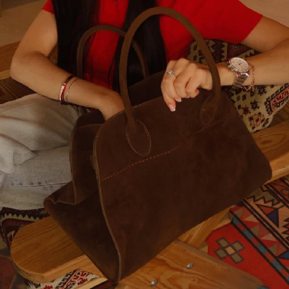 Dollcini Velúr Női Kézitáska – Nagyméretű, Olasz Stílusú