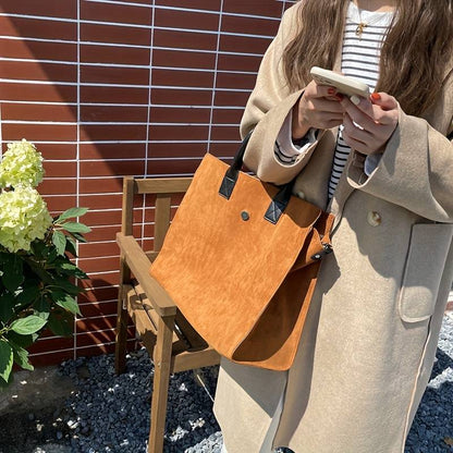 Dollcini Elegáns Női Laptoptáska – Professzionális Műbőr, Barna