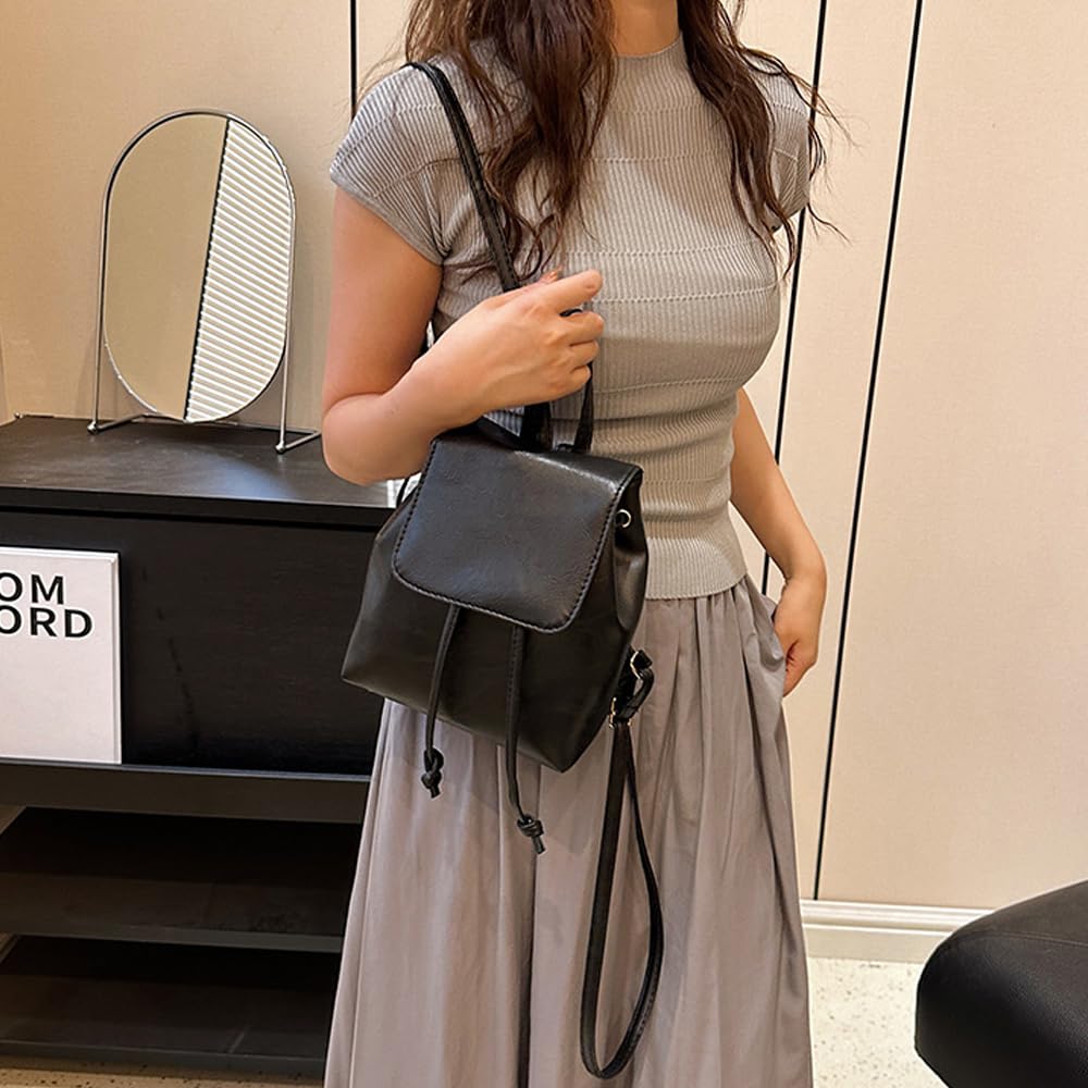 Dollcini Női Műbőr Hátizsák – Elegáns, Vízálló és Divatos