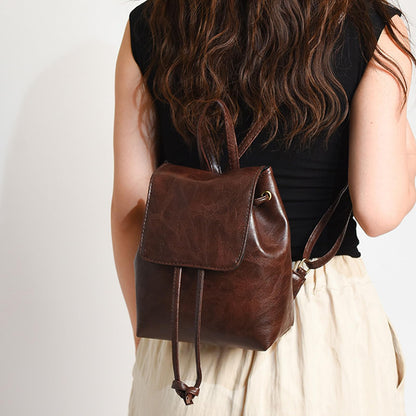 Dollcini Női Műbőr Hátizsák – Elegáns, Vízálló és Divatos