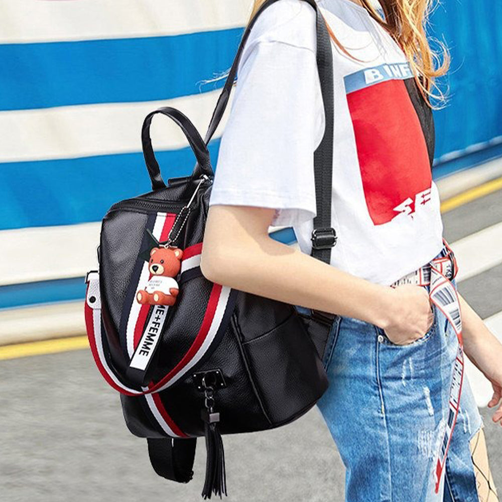 Dollcini Műbőr Hátizsák – Vízálló és Tartós