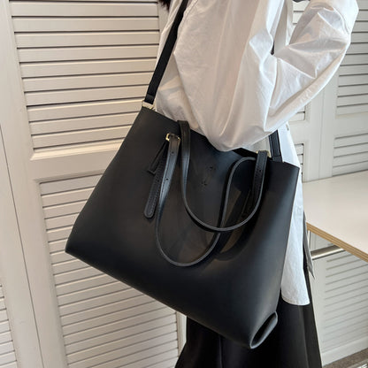 Dollcini Nagyméretű Női Válltáska – Prémium Műbőr Táska